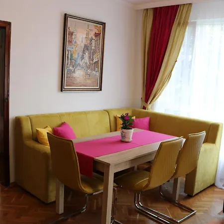 Sea Port Celebrity - Lets4holiday Apartment