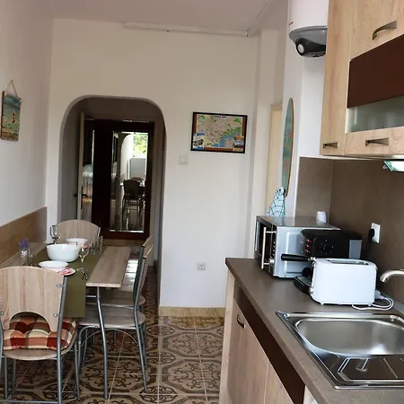 Apartment Sea Port Celebrity - Lets4holiday *